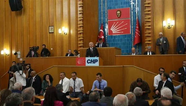 Ana Muhalefet Konumu Değişti